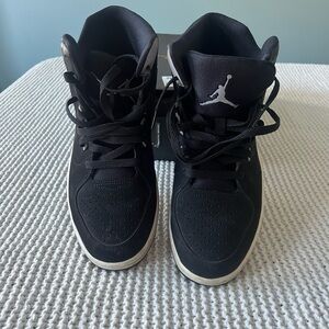 GUC Men’s Jordan Westbrook Sneakers